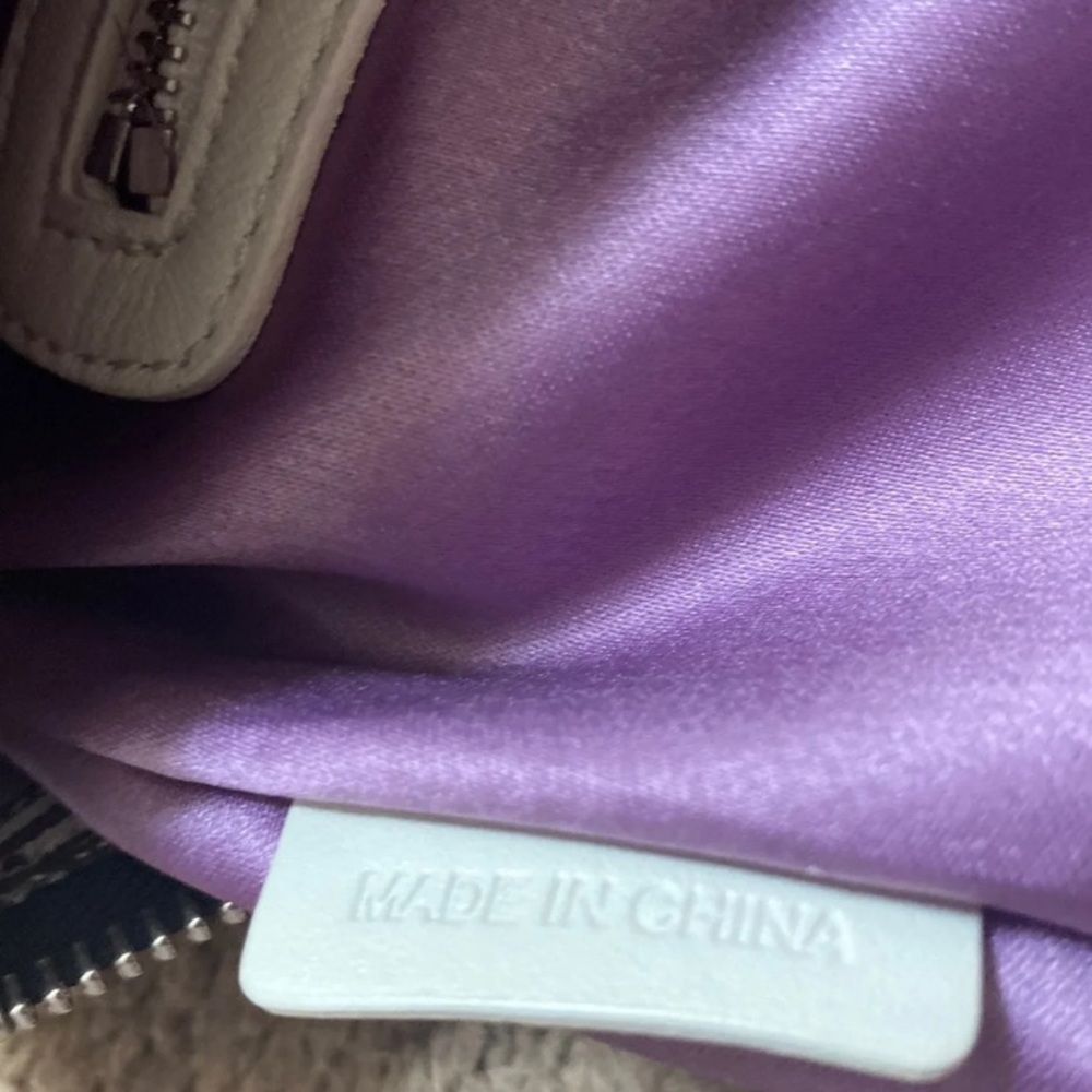 Henri Bandel purse - Picture 9 of 11
